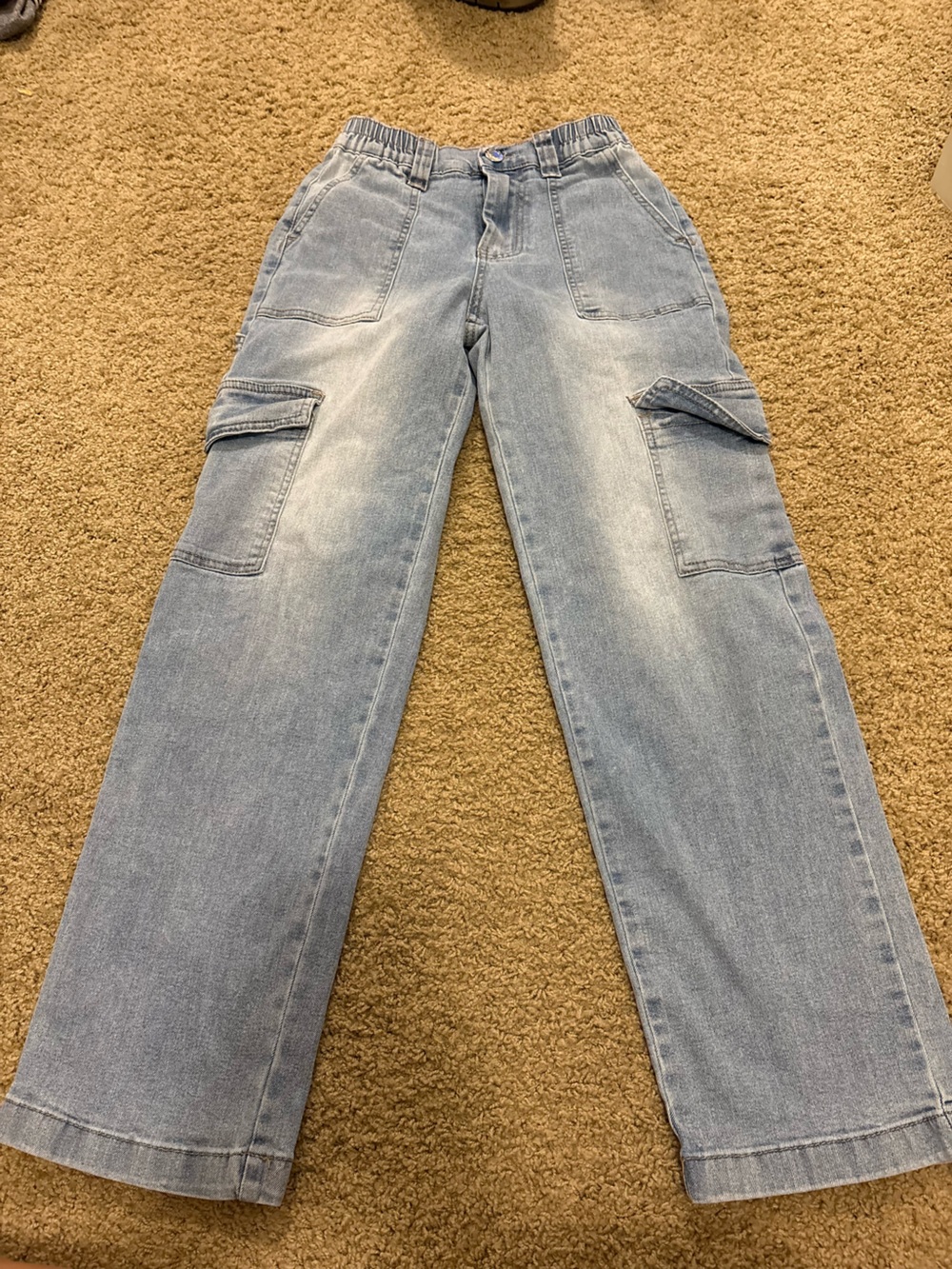 Light Wash woman’s  Cargo Jeans - Light Blue